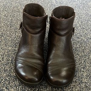 Clarks Leather Boots for women